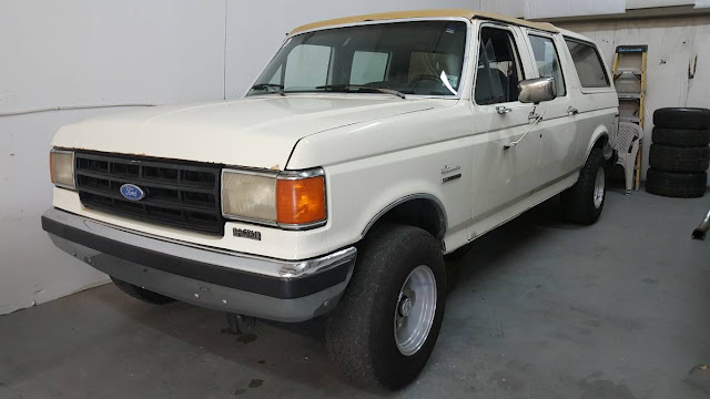 1989 Ford Bronco 4-door Conversion by Magnum Motorcoach – 4×4 Friday