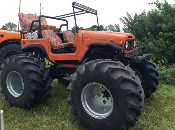 Toyota Land Cruiser Mudder Truck