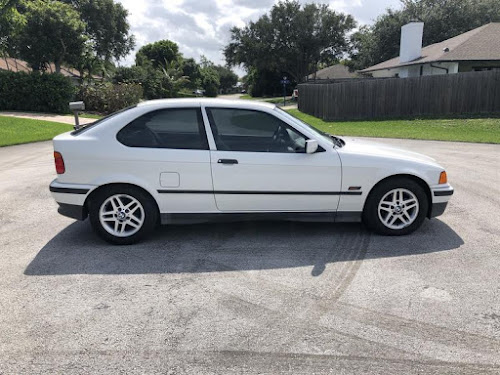 1995 BMW 318ti Hatchback For Sale